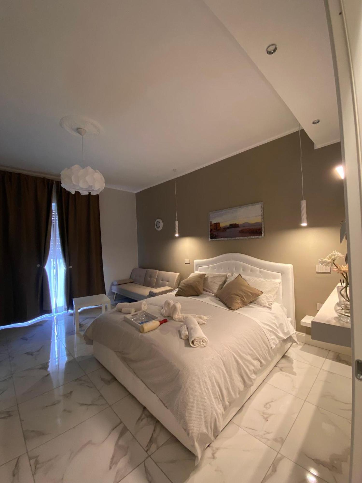 Bed and Breakfast La Dimora Di Marti " Vicino Al Centro Storico Di Napoli" Exteriér fotografie