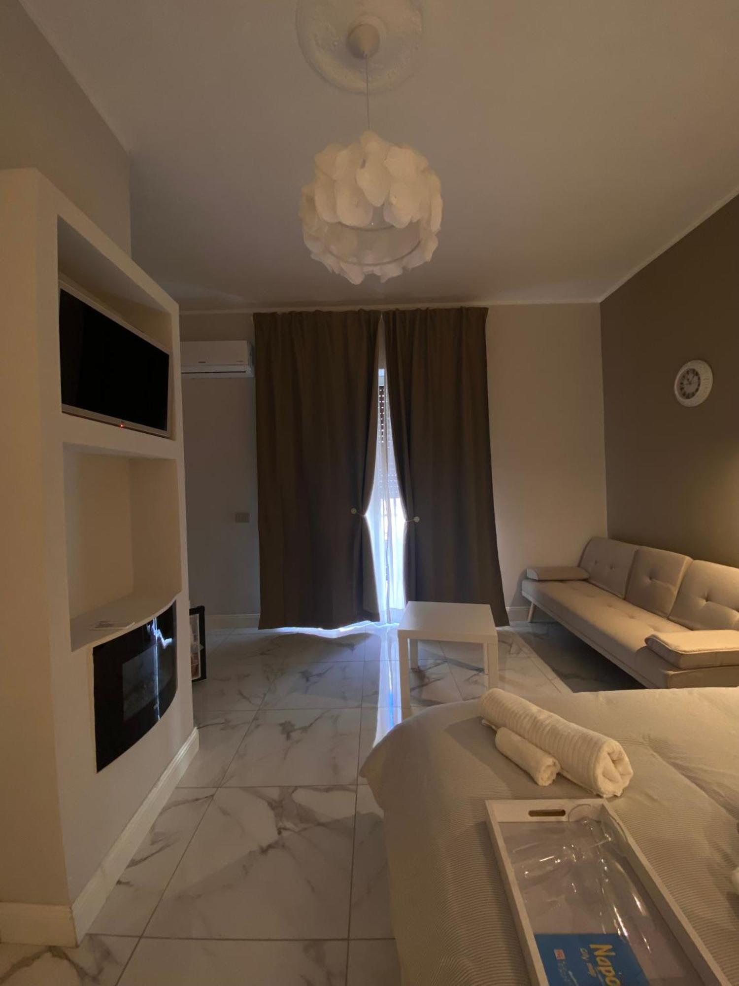 Bed and Breakfast La Dimora Di Marti " Vicino Al Centro Storico Di Napoli" Exteriér fotografie