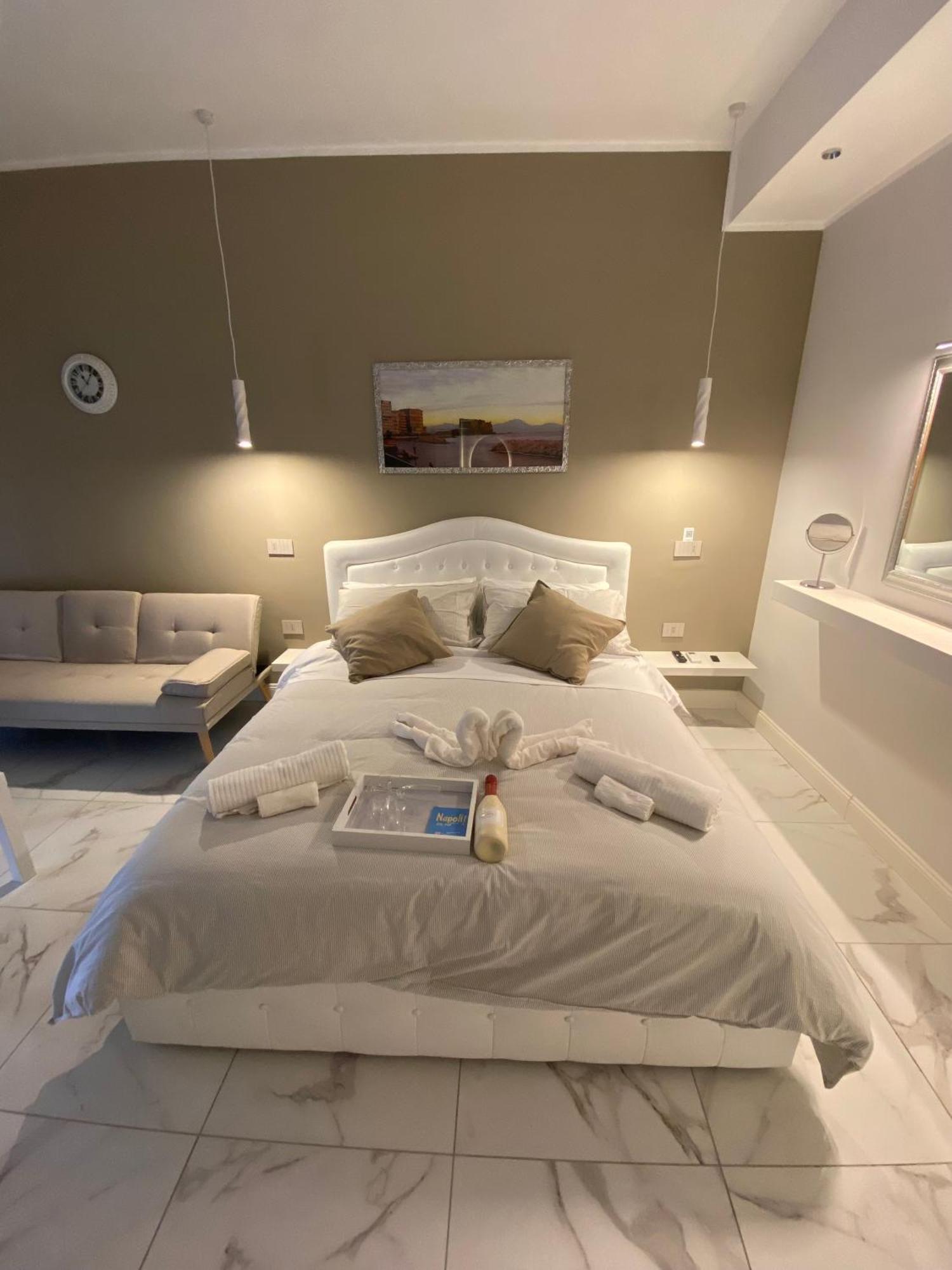 Bed and Breakfast La Dimora Di Marti " Vicino Al Centro Storico Di Napoli" Exteriér fotografie