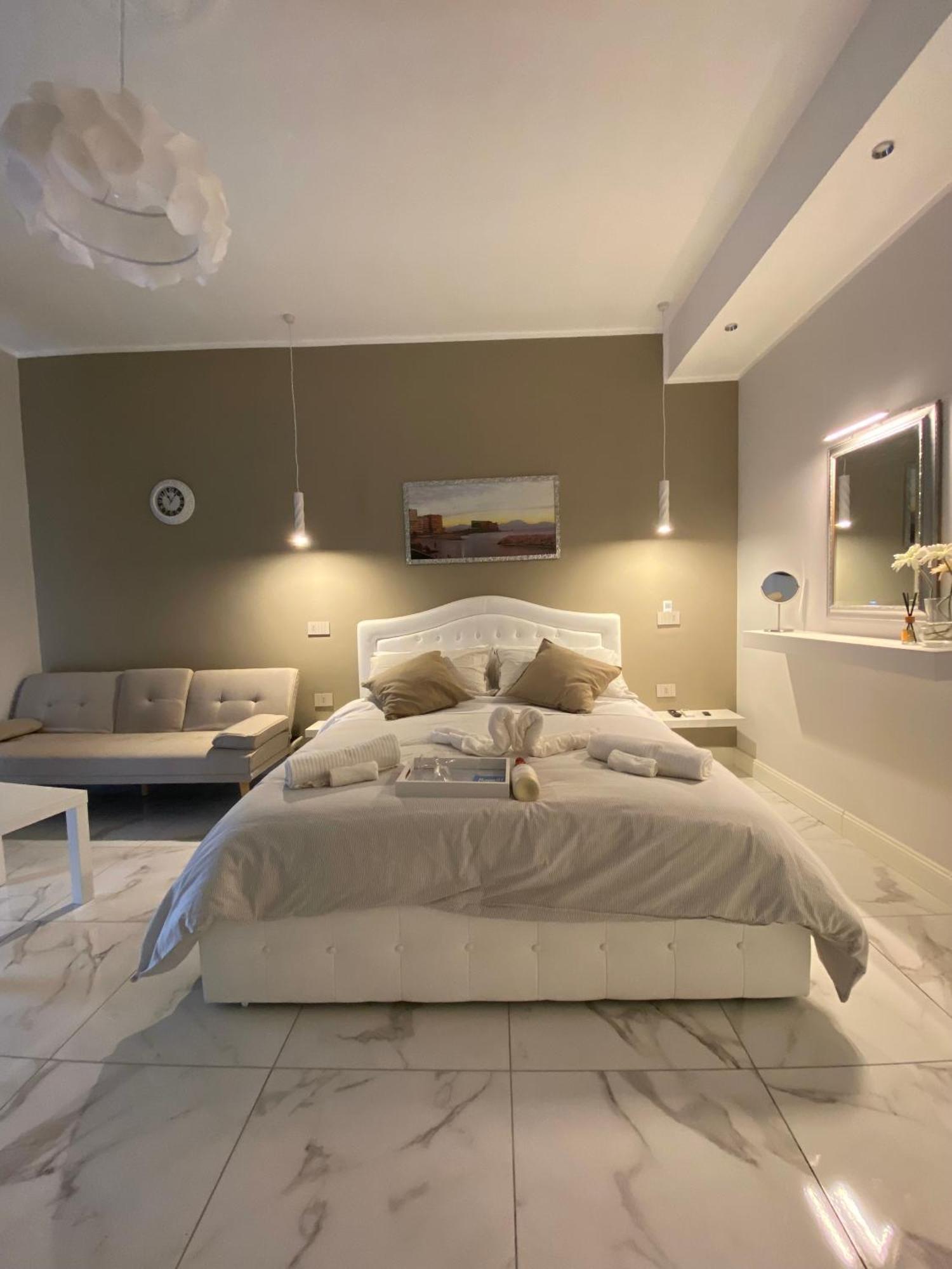 Bed and Breakfast La Dimora Di Marti " Vicino Al Centro Storico Di Napoli" Exteriér fotografie